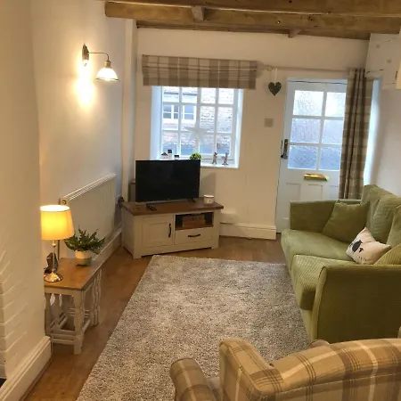 Hill Cottage, Thornton-le-dale Holiday home Thornton Dale